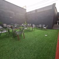 Meisen Buntes Kunstrasen für Hausgarten landschaften Indoor Outdoor Holzdeck WPC SPC Bodenbelag Allwetter grüner Teppich
