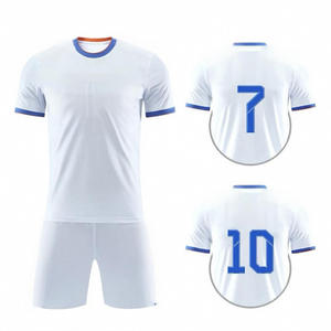 2025 gros 100% Polyester adultes Football Football rétro maillot ensemble personnalisé Football uniforme France Football maillots - Product Image 1