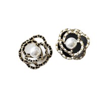 Bros Mutiara Camellia untuk Pakaian Wanita, Gaya Retro, Aroma Harum, Bros Bunga Kain Tiga Dimensi, Berlapis