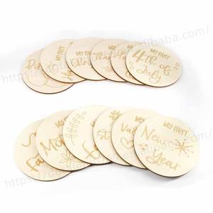 Bambino Mensile Milestone Carte di <span class=keywords><strong>Legno</strong></span> Baby Shower Segno Set da Regalo Neonato di <span class=keywords><strong>Legno</strong></span> Pietra Miliare Dischi Del Bambino Fotografia Puntelli - Product Image 1