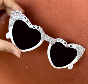 Gafas <span class=keywords><strong>de</strong></span> sol en forma <span class=keywords><strong>de</strong></span> corazón <span class=keywords><strong>de</strong></span> amor <span class=keywords><strong>de</strong></span> <span class=keywords><strong>despedida</strong></span> <span class=keywords><strong>de</strong></span> <span class=keywords><strong>soltera</strong></span> para fiesta <span class=keywords><strong>de</strong></span> novia mujer estilo Vintage Mod Retro perla Rhinestone gafas borde - Product Image 3