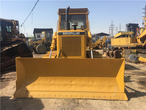 รถดันดินตีนตะขาบ Caterpillar D6D ผลิตในสหรัฐอเมริกา ใช้งานน้อย พร้อมใบมีดตรง ริปเปอร์ และเครื่องยนต์ 3306 ของแท้ - Product Image 4
