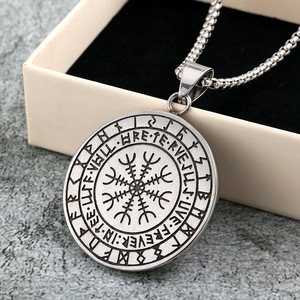 Collar con Colgante Vikingo Unisex de Acero Inoxidable, Diseño Nórdico de Doble Cara, Joyería de Regalo para Hombres y Mujeres, Accesorio de Moda - Product Image 3