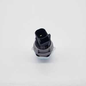Capteur de pression d'huile Kobelco SK200 210 250 260 350-8 J05 J08E, type jauge filetée, pièces d'excavatrice - Product Image 4