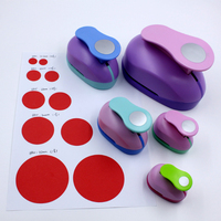 Perforatrice manuelle pour l'artisanat en papier de la maternelle, machine à perforer faite à la main, marque Quanheng, 7x4.5x5.6cm