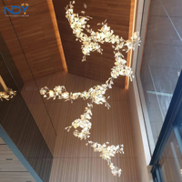 Luminaires suspendus en forme de fleur personnalisés modernes pour escalier d'hôtel, feuilles de Ginkgo, lustres LED ovales/carrés de luxe