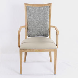 Silla de Comedor Apilable Moderna de Aluminio con Aspecto de Madera, Resistente al Agua, para Hoteles y Banquetes Comerciales - Product Image 4