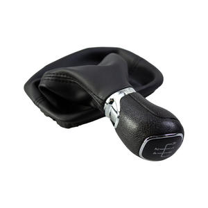 Pommeau de levier de vitesse en cuir pour Skoda Octavia A7 MK3, 5 ou 6 vitesses, design ergonomique, noir - Product Image 1