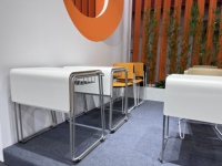Meubles scolaires ergonomiques empilables de conception moderne avec tiroir, chaise de bureau pour étudiants, bureau pour étudiants, table pour étudiants
