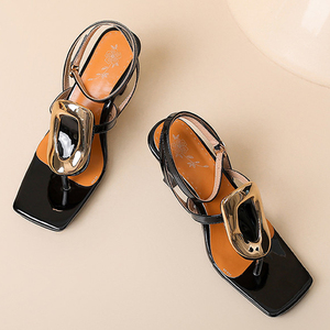 Sandales à talons bas et décorations frontales pour femme, grande taille 48, style mules ouvertes à bout large, idéales pour l'été - Product Image 5