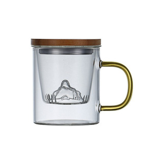 Taza de vidrio con diseño de montaña nevada y tapa de madera, taza de té transparente y gruesa para preparar y beber, para uso personal en la oficina. - Product Image 5