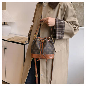 Simple seau sac mode léger nouvelle conception fourre-tout épaule sac à bandoulière cordon Style cuir femmes sac à bandoulière - Product Image 2