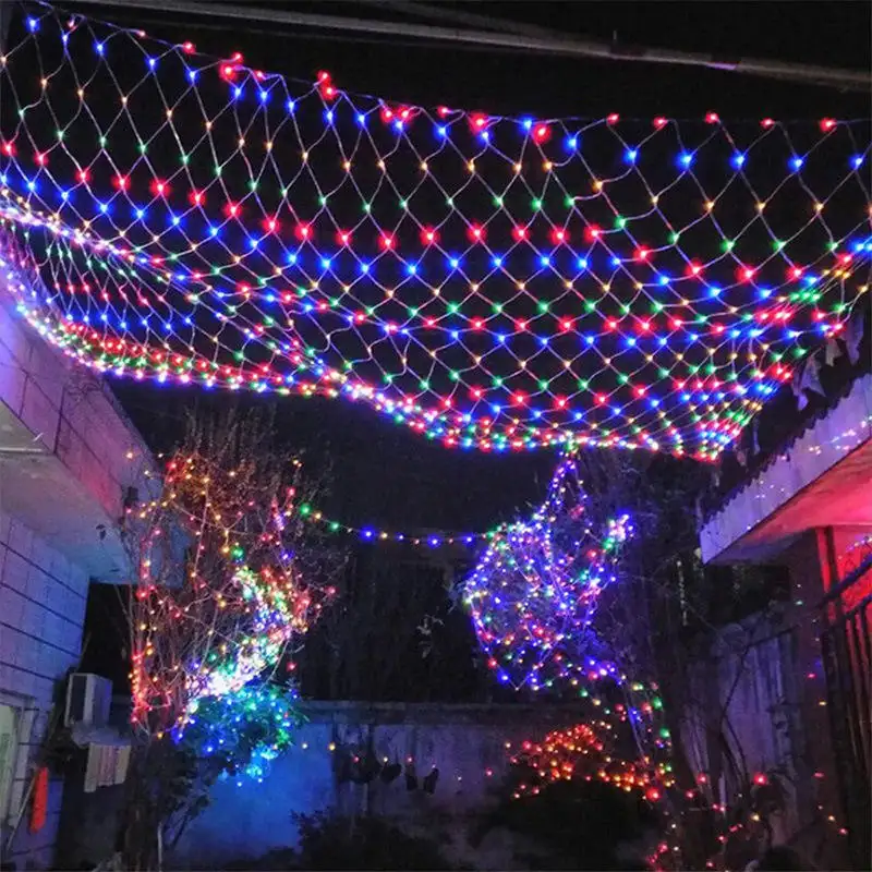 LEDS กลางแจ้งกันน้ําต้นไม้งานแต่งงานผนัง Backyard ตาข่ายตาข่าย Fairy String ไฟตกแต่งผนังคริสต์มาส