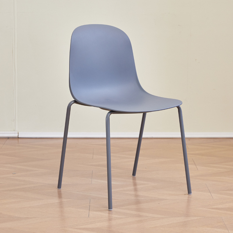 Gray LGF reinforced iron leg