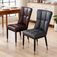 Chaise de salle à manger commerciale haut de gamme avec dossier rembourré, commande en gros disponible pour restaurant, café et salle de banquet