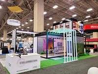 Diseño de Stand Modular Personalizado para Ferias Comerciales con Tela Tensada y Servicio Rápido de Diseño 3D