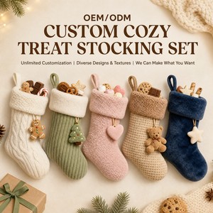 OEM ODM Personnalisé Ensemble de chaussettes de Noël douillettes, Mascotte en peluche, Animal en peluche, Jouet promotionnel CPC, Cadeau de Noël saisonnier - Product Image 2
