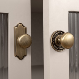 Gagang Kabinet Kuningan Antik Santaya Dengan Pelat Belakang, Tarikan Lemari Perunggu Solid, Kenop Pintu Lemari Dapur, Gagang Furnitur - Product Image 6