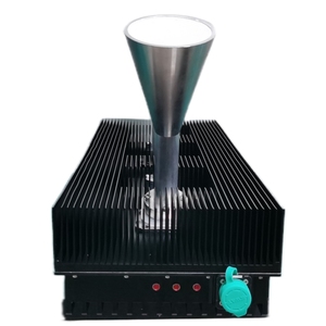 Module amplificateur <span class=keywords><strong>de</strong></span> puissance RF 20W 4 canaux Ku-Band avec alimentation DC5V, fonctionnement -40~65°C pour antennes <span class=keywords><strong>de</strong></span> communication commerciales - Product Image 2