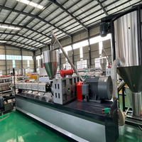 Machine d'extrusion de feuilles creuses en plastique, ligne de fabrication de panneaux ondulés en PP, machine à profilés en PP