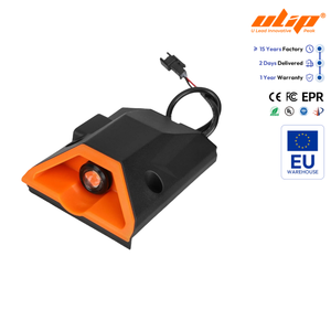 Luz Delantera Izquierda Kukirin G2 Pro DB con Ojo de Gato y Luz LED, Intermitente Delantero Negro Naranja para Patinete Eléctrico - Product Image 1