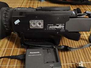 ใช้กล้อง Panasonic AG-HMC43MC พร้อมระบบกันสั่น O.I.S. ระบบการประชุมทางวิดีโอ 1080P 12x ซูม พลาสติก - Product Image 2