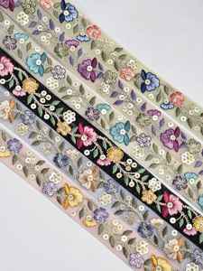 ผ้าลูกไม้ประดับตกแต่งลายดอกไม้ - Product Image 3