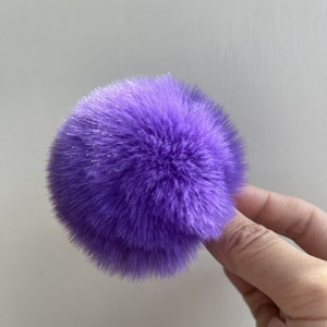 Faux lapin boule <span class=keywords><strong>de</strong></span> fourrure joli pompon moelleux avec boucle soignée pour sac porte-clés jouet <span class=keywords><strong>chaussure</strong></span> accessoire à créer soi-même 7cm 2.75 en pompons à fourrure doux - Product Image 1