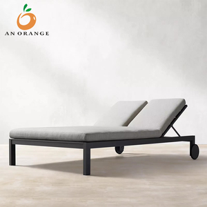 Lit <span class=keywords><strong>double</strong></span> en aluminium imperméable pour villa et piscine, idéal pour bronzer et se détendre – Vente directe usine - Product Image 1