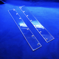 Plaque de verre de quartz de silice fondue transparente personnalisée de haute pureté avec services de découpe et de soudage pour l'éclairage semi-conducteur
