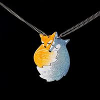 Nouvelle mode créative de haute qualité en acier inoxydable peint à la main renard étreignant grand méchant loup Couple collier de couture