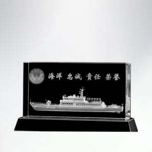 Adornos tallados <span class=keywords><strong>de</strong></span> cristal, modelo <span class=keywords><strong>de</strong></span> combate para enviar regalos conmemorativos <span class=keywords><strong>de</strong></span> fiesta <span class=keywords><strong>de</strong></span> los amigos en brazos - Product Image 5