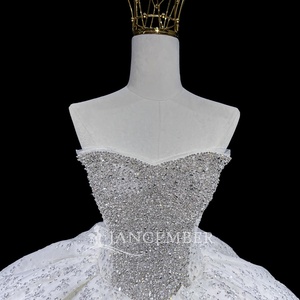 JFH192 Superbes robes de mariée bouffantes en cristal style Empire Sweetheart - Product Image 5