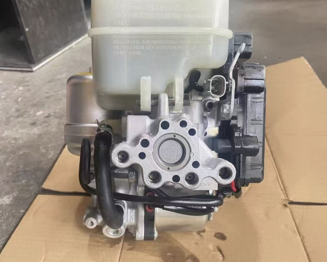 Original Used Brake Master Cylinder ABS Pump 8954135050 (OE 89541-35050) for Prado with 3 Months Warranty