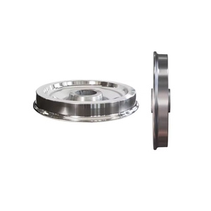 Rueda de tren de carga de acero ER7 de primera calidad diseñada para vehículos ferroviarios de carga que ofrece rodadura estable y una estructura de acero resistente. - Product Image 1