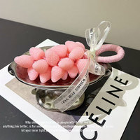 Handgemaakte zeep met kristallen aardbei, geurolie, wasbaar, decoratieve hanger, fruitgeur, op maat gemaakte geschenkverpakking