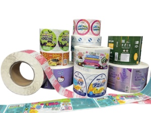 Impresión de Etiquetas Personalizadas, Etiquetas Adhesivas de Vinilo Impermeables en Rollo con Forma Personalizada para Champú, Perfume y Crema Facial - Product Image 5