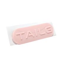Pegatinas 3D personalizadas de PVC suave para coche, logotipo de silicona en relieve 3D y pegatina con letras para neumáticos, parches de goma para coche con nombre de marca de prensa de calor