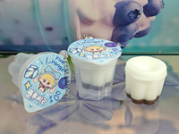 Simulation personnalisée de nourriture jouer pouding gelée porte-clés personnalisé créatif miniature charme doux pincement personnalisé machine résine porte-clés