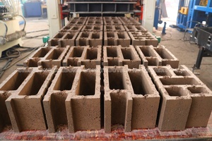 QTM6-24 sử dụng rộng rãi trứng đặt khối máy di chuyển khối thủy lực Máy làm gạch rắn Máy làm - Product Image 6