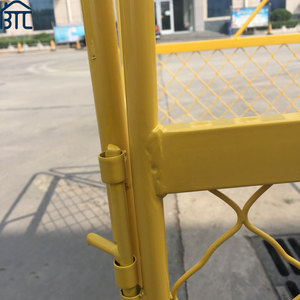 Bán buôn Vàng 1.4 m cửa cống bảo vệ đường sắt cho hàng rào tạm thời - Product Image 4