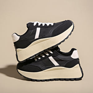 Nuevo estilo, cómodos, bonitos zapatos planos para caminar, diseñador de alta calidad, marcas famosas, zapatos deportivos para correr para mujer - Product Image 3