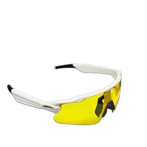 Lunettes de sport intelligentes IA, lunettes de cyclisme, coupe-vent, vision nocturne, musique, appels, <span class=keywords><strong>traduction</strong></span>, enregistrement des réunions, lunettes de soleil, protection UV - Product Image 1