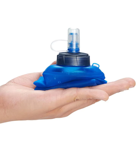 2025 New Race Cross Country Adventure Botella <span class=keywords><strong>de</strong></span> plástico para exteriores para actividades al aire libre Botella <span class=keywords><strong>de</strong></span> agua blanda para correr - Product Image 2