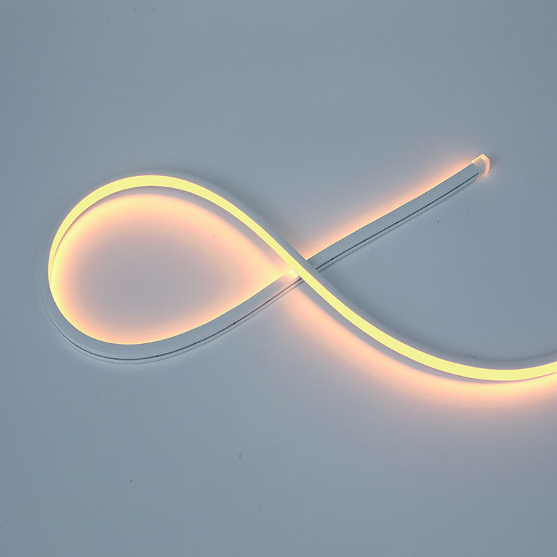 สีขาวอบอุ่น