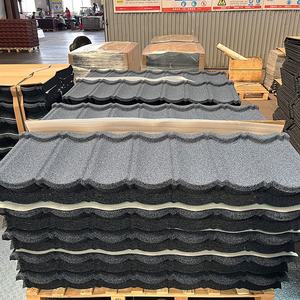 Tuiles de toiture en métal coloré à motif pierre, épaisseur 0,35, 0,4, 0,45, 0,5 mm, garantie 50 ans, exportées de Chine pour la conception de toitures de villas. - Product Image 4