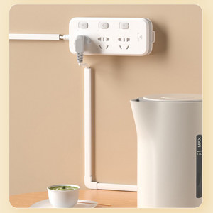 Gouttière pour câbles en <span class=keywords><strong>PVC</strong></span> - Matériau neuf, blanc pur, ignifuge, carrée, 20-100 mm pour installation <span class=keywords><strong>de</strong></span> câblage apparent - Product Image 3