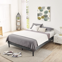 Meubles de chambre à coucher modernes et confortables à vendre Base de lit de chambre à coucher Plate-forme souple moderne rembourrée Cadre de lit