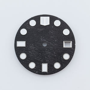 Personnalisable 28.5mm Date Lumineux En Laiton Montre-Bracelet Avec NH35 Mouvement 3 8 4 2 Horloge Cadran Stérile et Propre Logo - Product Image 4