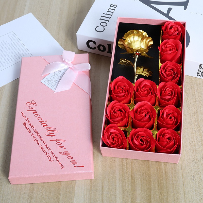 Boîte rose avec rose 24 carats 1#